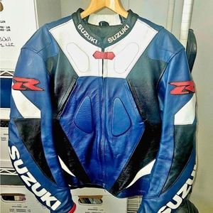 Suzuki Gsxr leather jacket size 56!!